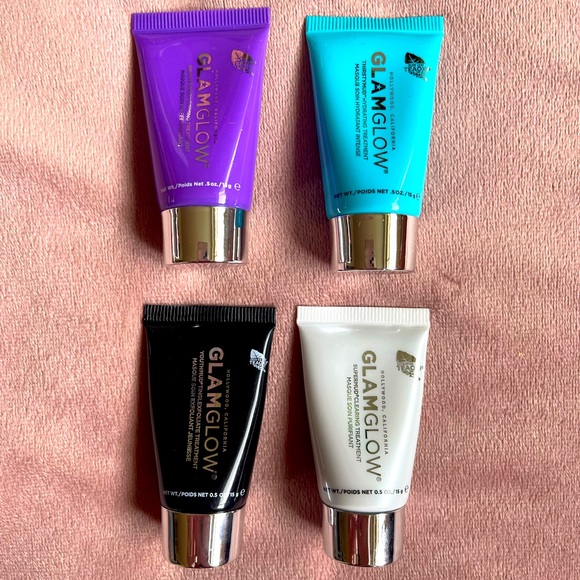 GLAMGLOW Exclusive Bestseller Bundle ✨ - Picture 2 of 4